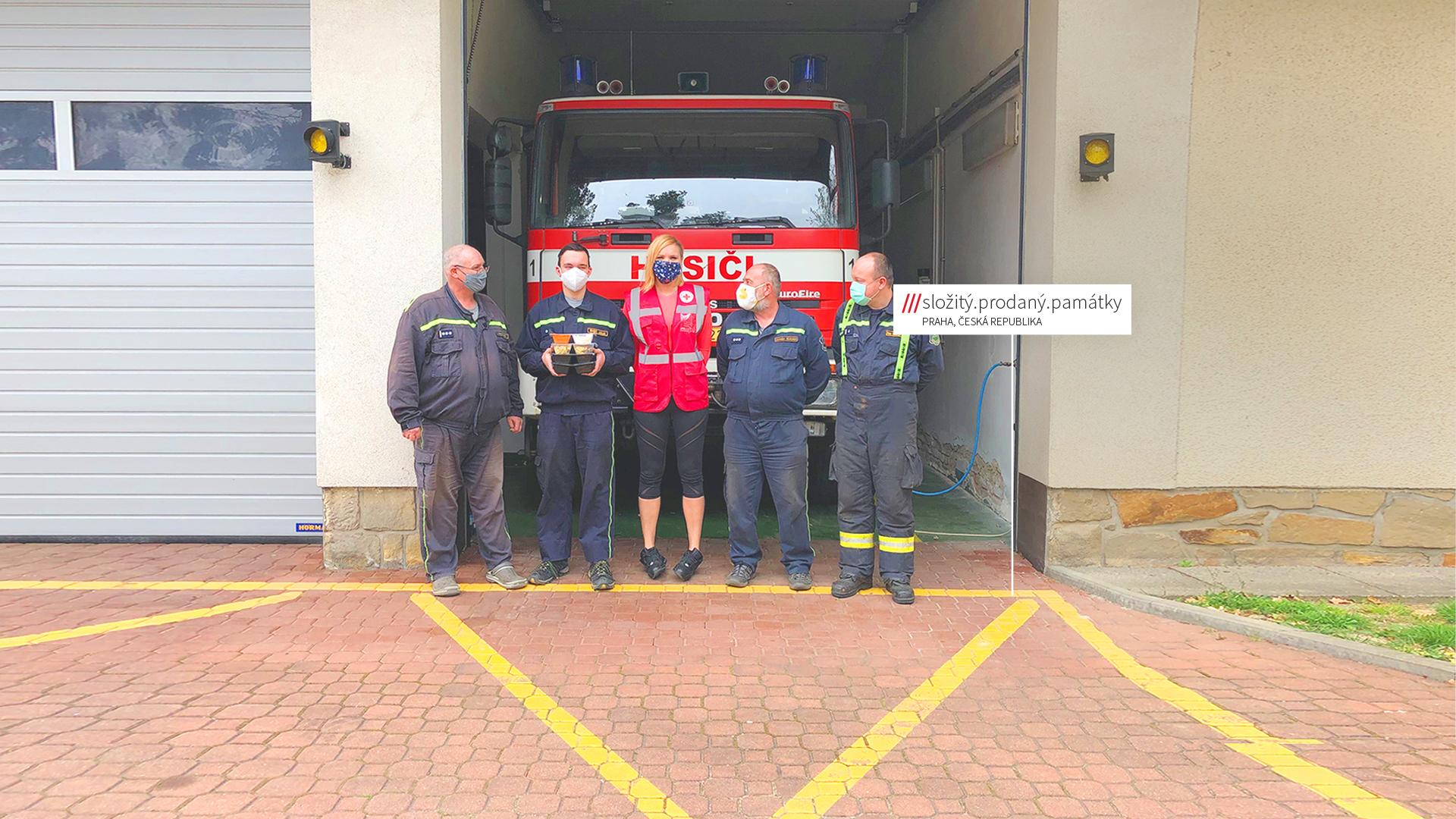 Czech Red Cross team by fire engine